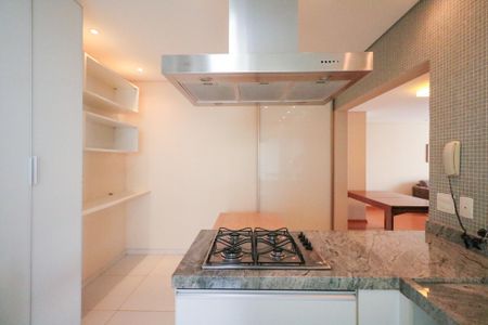 Apartamento à venda com 118m², 2 quartos e 1 vagaCozinha