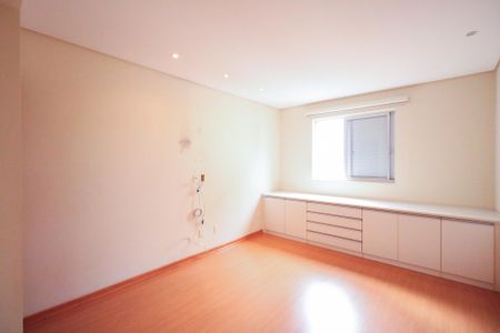 Apartamento à venda com 118m², 2 quartos e 1 vagaQuarto