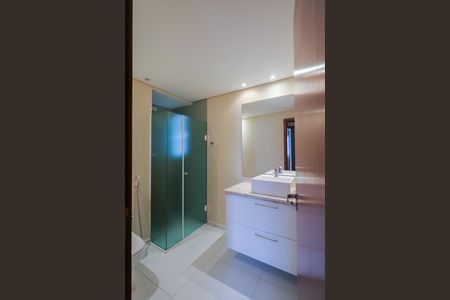 Apartamento à venda com 118m², 2 quartos e 1 vagaBanheiro Social