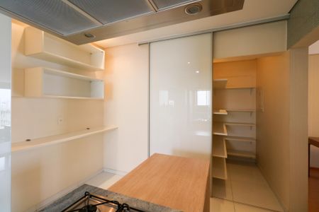 Apartamento à venda com 118m², 2 quartos e 1 vagaCozinha