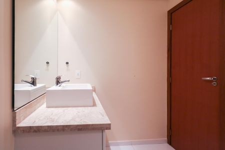 Apartamento à venda com 118m², 2 quartos e 1 vagaBanheiro Social