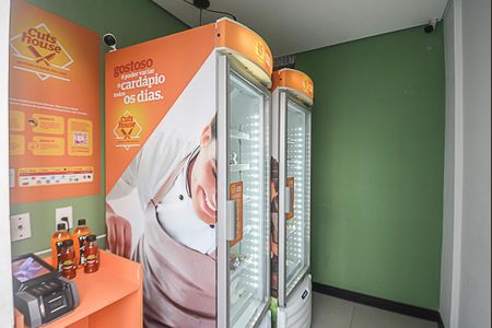 Apartamento à venda com 38m², 2 quartos e sem vaga Apartamento à venda com 38m², 2 quartos e sem vagaCongelados