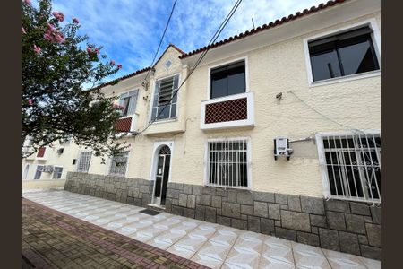 Casa de condomínio à venda com 70m², 2 quartos e sem vagaFachada