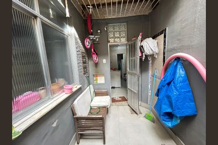 Casa de condomínio à venda com 70m², 2 quartos e sem vagaÁrea comum