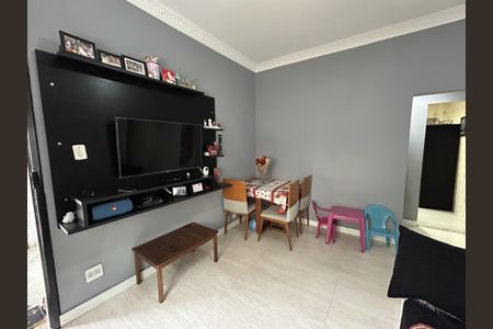 Sala de casa de condomínio à venda com 2 quartos, 70m² em Todos Os Santos, Rio de Janeiro