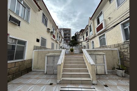 Casa de condomínio à venda com 70m², 2 quartos e sem vagaÁrea comum