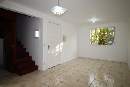 Casa de Condomínio para alugar com 3 quartos, 84m² em Jardim Itu, Porto Alegre