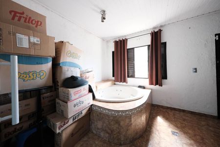 Casa à venda com 120m², 3 quartos e 2 vagasSuíte