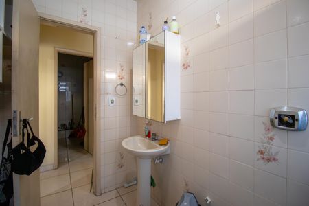 Casa para alugar com 55m², 2 quartos e sem vagaBanheiro