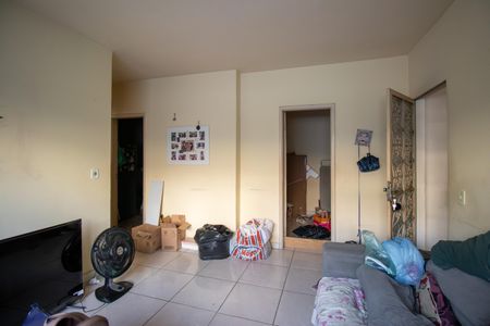 Sala de casa para alugar com 2 quartos, 55m² em Penha, Rio de Janeiro