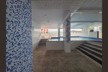 Apartamento para alugar com 96m², 2 quartos e 2 vagas Apartamento para alugar com 96m², 2 quartos e 2 vagasÁrea comum - Piscina