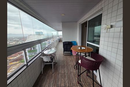 Apartamento para alugar com 96m², 2 quartos e 2 vagas Apartamento para alugar com 96m², 2 quartos e 2 vagasVaranda