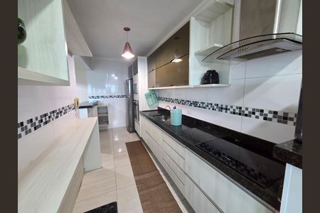 Apartamento para alugar com 96m², 2 quartos e 2 vagas Apartamento para alugar com 96m², 2 quartos e 2 vagasCozinha