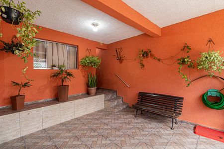 Garagem de casa para alugar com 3 quartos, 122m² em Conjunto Habitacional Castro Alves, São Paulo