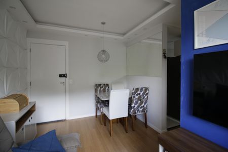 Sala de apartamento para alugar com 2 quartos, 45m² em Taquara, Rio de Janeiro