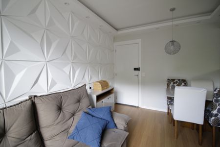 Sala de apartamento para alugar com 2 quartos, 45m² em Taquara, Rio de Janeiro