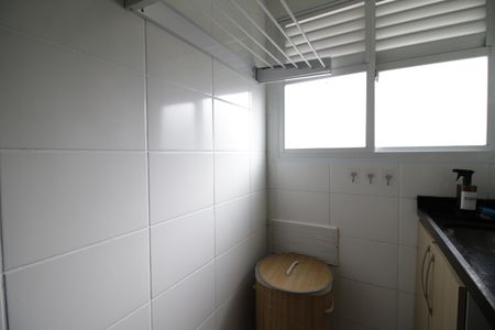 Apartamento à venda com 45m², 2 quartos e 1 vagaÁrea de Serviço