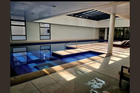 Apartamento à venda com 84m², 2 quartos e 2 vagasFoto 03