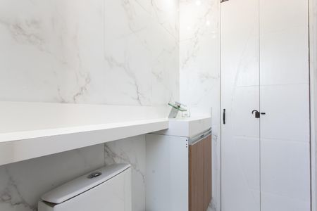 Apartamento à venda com 44m², 2 quartos e sem vagaBanheiro 