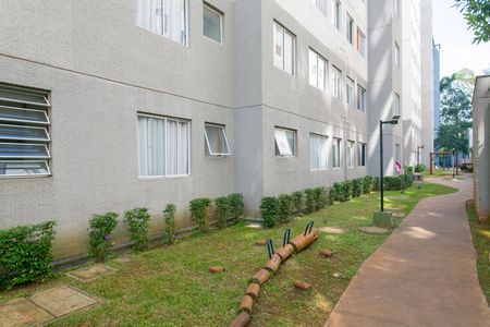 Apartamento à venda com 44m², 2 quartos e sem vagaÁrea comum