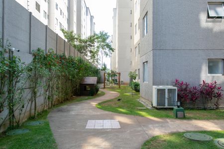 Apartamento à venda com 44m², 2 quartos e sem vagaÁrea comum 