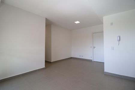 Sala de apartamento para alugar com 2 quartos, 67m² em Granja Marileusa, Uberlândia