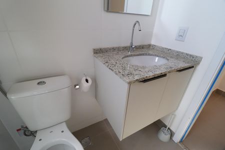 Apartamento para alugar com 67m², 2 quartos e 1 vagaBanheiro Social