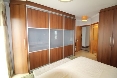 Apartamento para alugar com 158m², 4 quartos e 3 vagasSuíte 2