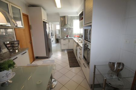 Apartamento para alugar com 158m², 4 quartos e 3 vagasCozinha