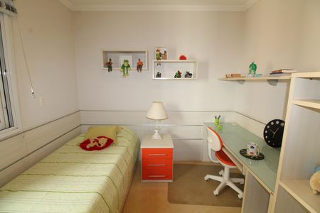 Apartamento para alugar com 158m², 4 quartos e 3 vagasQuarto 2
