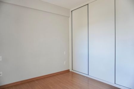 Apartamento para alugar com 76m², 3 quartos e 2 vagas