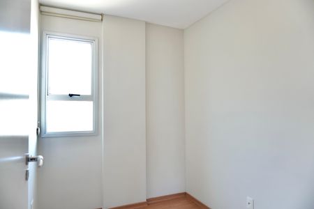 Apartamento para alugar com 76m², 3 quartos e 2 vagas