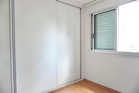 Apartamento para alugar com 76m², 3 quartos e 2 vagas