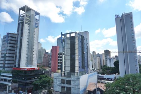 Apartamento para alugar com 76m², 3 quartos e 2 vagas