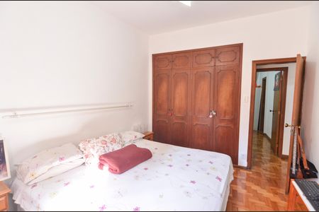 Apartamento à venda com 86m², 3 quartos e 1 vagaQuarto 2