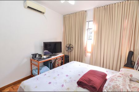 Apartamento à venda com 86m², 3 quartos e 1 vagaQuarto 2