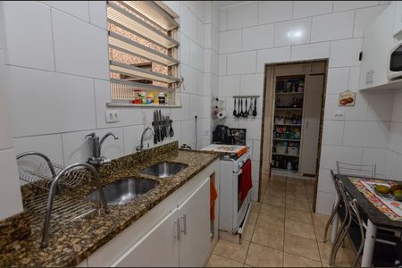 Apartamento à venda com 86m², 3 quartos e 1 vagaCozinha