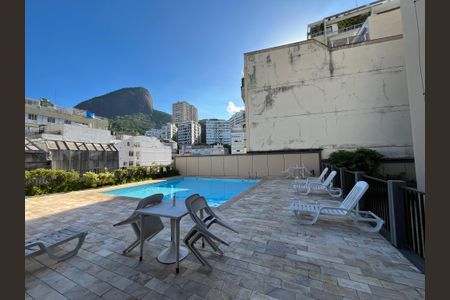 Apartamento para alugar com 50m², 1 quarto e 1 vagaÁrea comum - Piscina