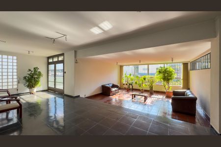 Apartamento à venda com 90m², 2 quartos e 1 vagaSalão de Festas