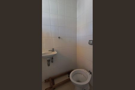 Apartamento para alugar com 385m², 3 quartos e 4 vagasBanheiro de Serviço 