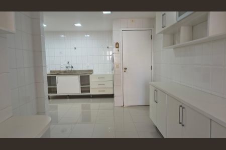 Apartamento para alugar com 385m², 3 quartos e 4 vagasCozinha