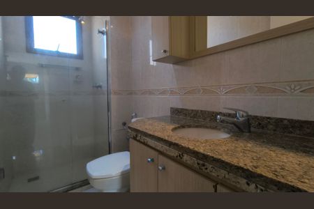 Apartamento para alugar com 385m², 3 quartos e 4 vagasBanheiro da Suíte 1