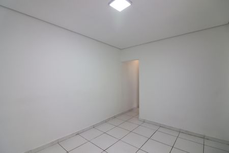 Sala 1 de casa para alugar com 2 quartos, 150m² em Vila Mariza, São Bernardo do Campo