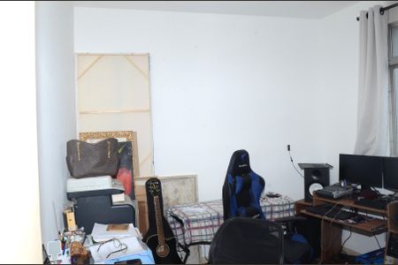 Apartamento à venda com 94m², 3 quartos e 2 vagasQuarto 3