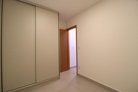 Apartamento para alugar com 73m², 3 quartos e 2 vagasQuarto 3