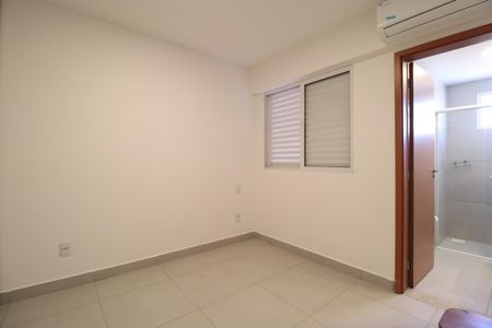 Apartamento para alugar com 73m², 3 quartos e 2 vagasQuarto 1 - Suíte