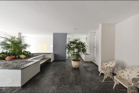 Apartamento para alugar com 63m², 3 quartos e 1 vaga Apartamento para alugar com 63m², 3 quartos e 1 vagaHall de entrada