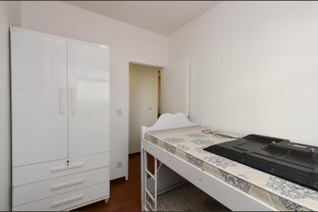 Quarto 1 de apartamento para alugar com 3 quartos, 63m² em Carlos Prates, Belo Horizonte