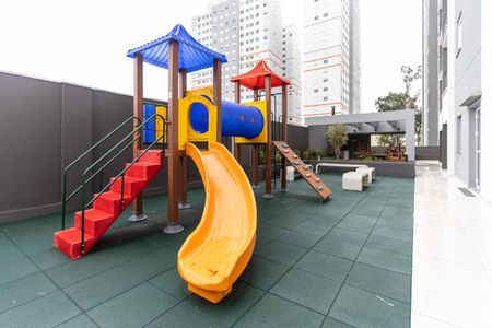 Apartamento à venda com 37m², 2 quartos e sem vagaPlayground