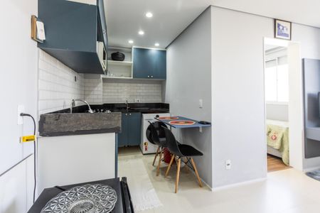 Apartamento à venda com 37m², 2 quartos e sem vagaCozinha e Área de Serviço